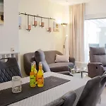 Σπίτι διακοπών Hus Dody *